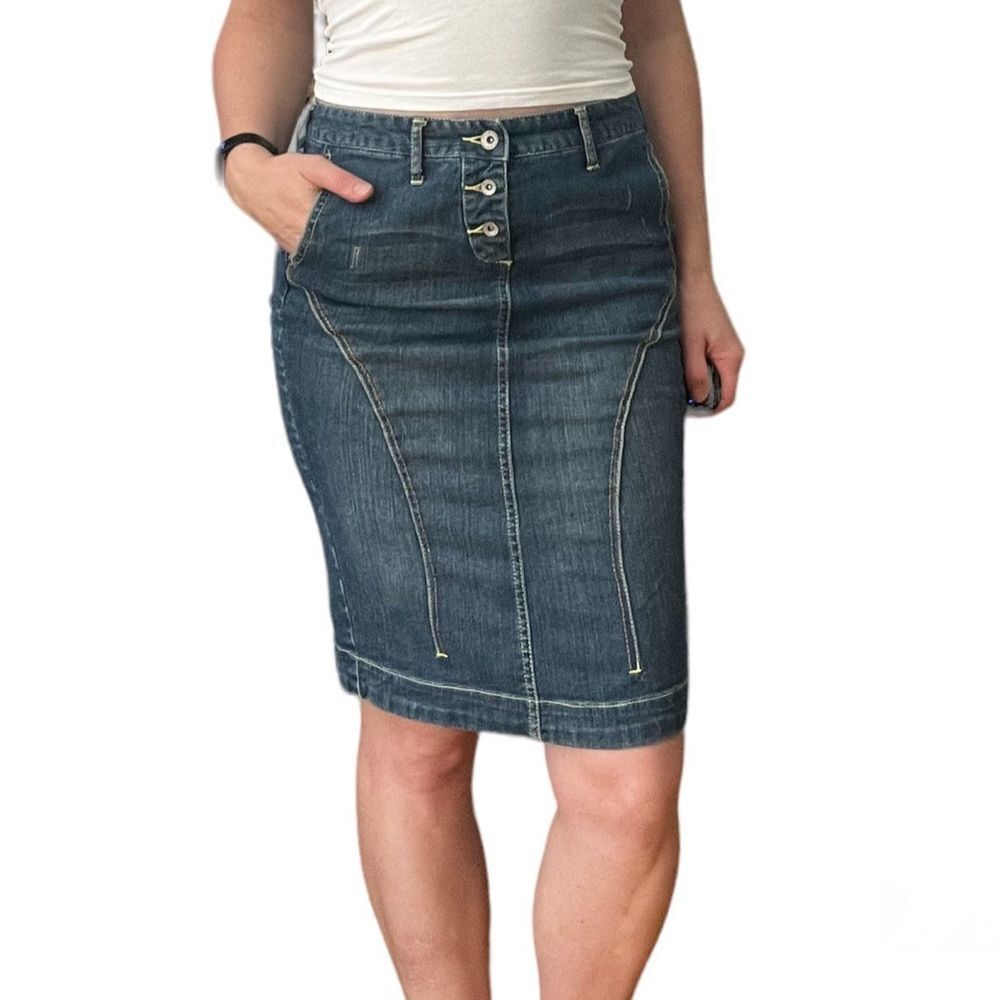 A|X Armani Exchange Blue Denim Mini Skirt Size 4 Tailored Minimalist Classic
